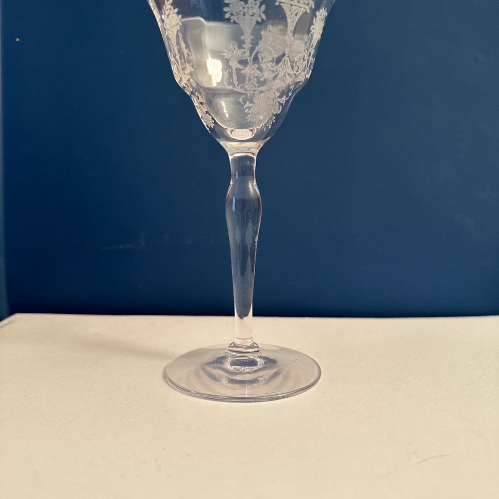 VINTAGE MORGANTOWN MAYFAIR STEM 6" WINE GLASS